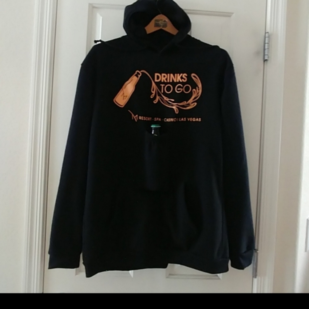 New XL heavyweight hoodie pouch bottle pocket